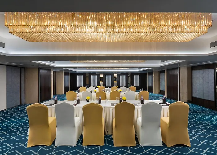 Wow Crest, Indore - Ihcl Seleqtions